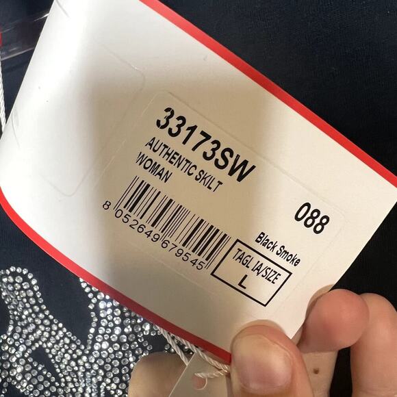 NWT KAPPA Authentic Skilt Cropped Logo T Shirt in Black Smoke Size Large - Picture 4 of 5